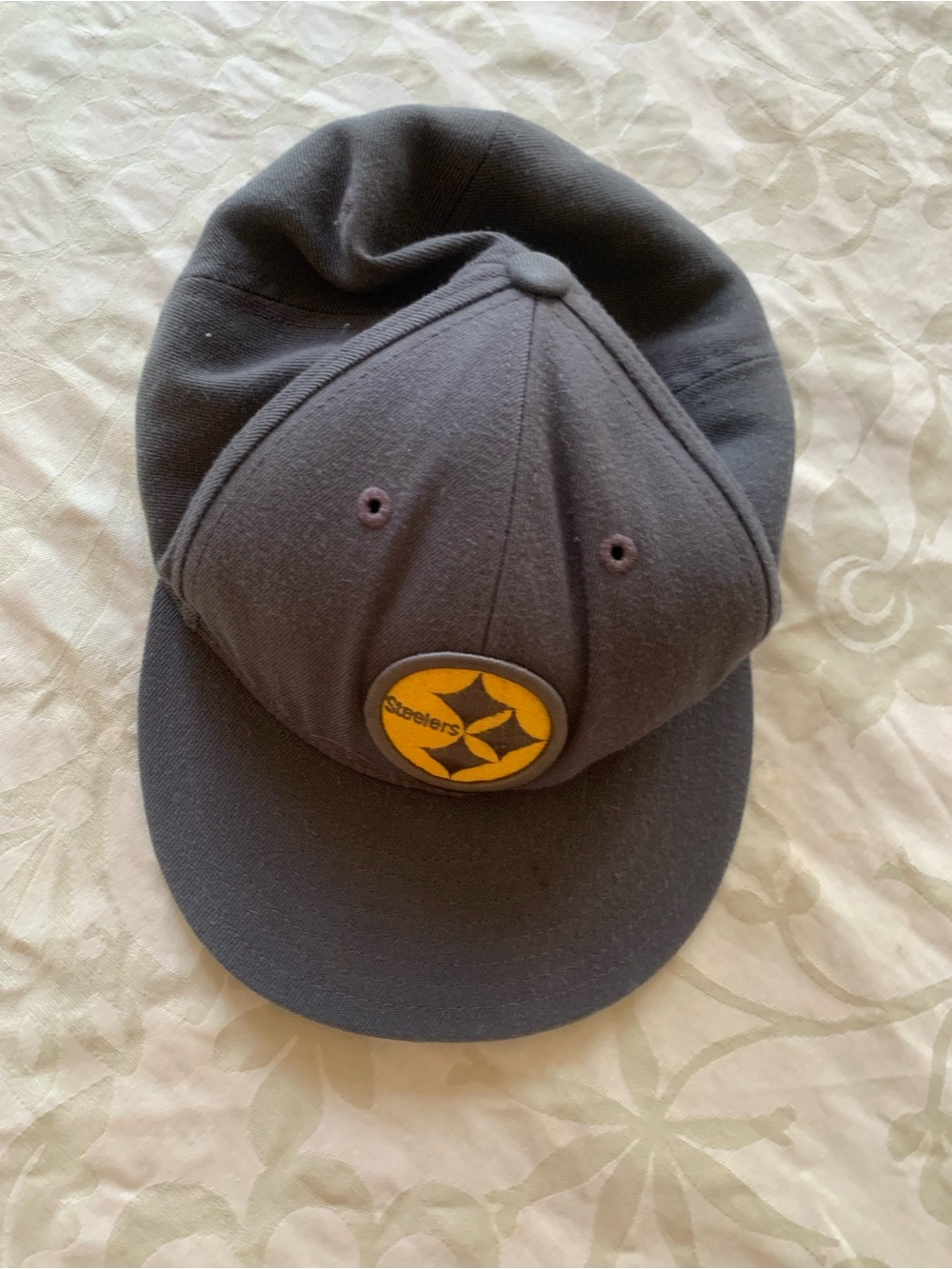 Pittsburgh Steelers Blue Baseball Cap with Yellow Logo by Reebook - Picture 5 of 8